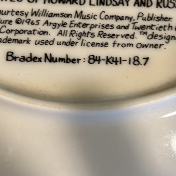 Edwin M Knowles China Company The Sound Of Music Maria Plate - Picture 6 of 13